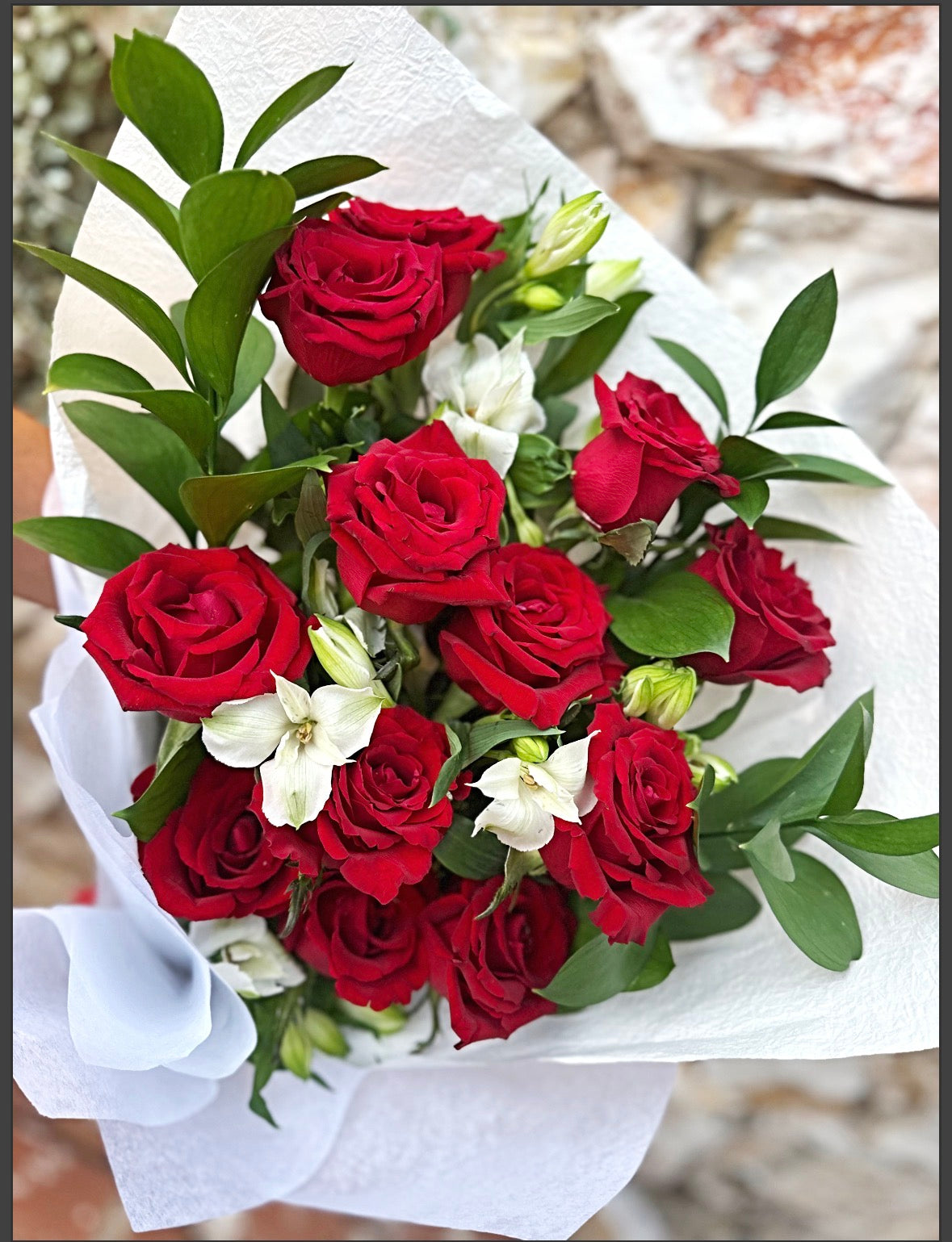 Valentina - Classic Rose Bouquet